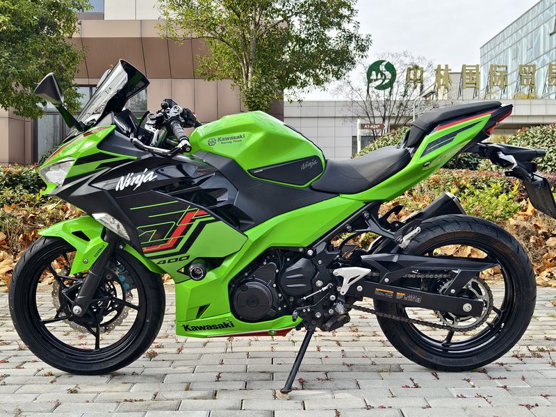川崎 Ninja 400