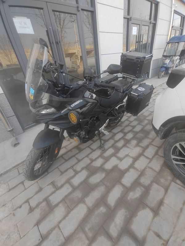 春风 700MT