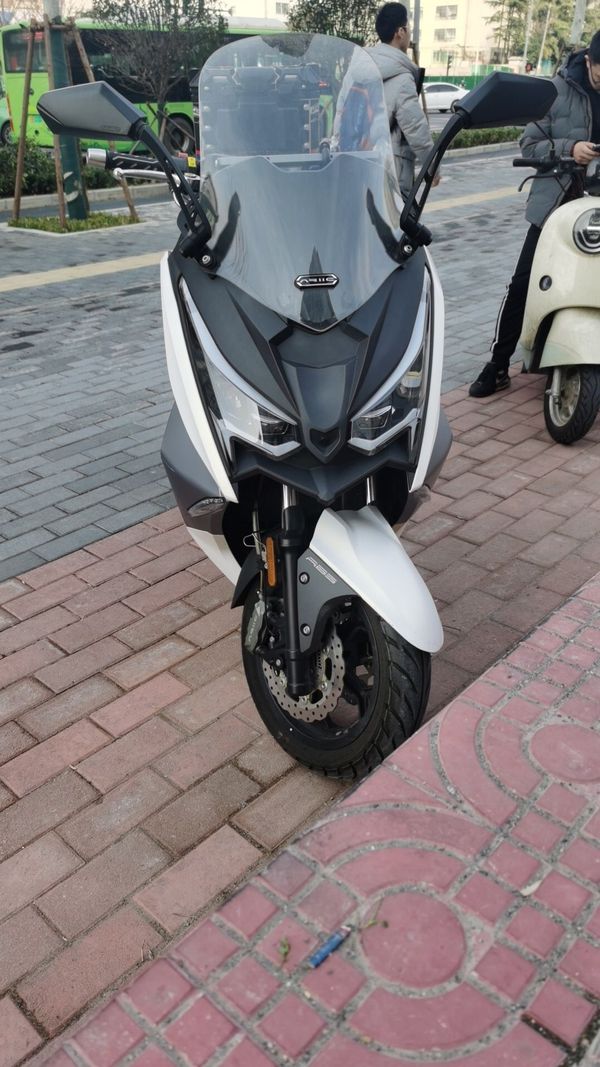 力刻 318 LK300T