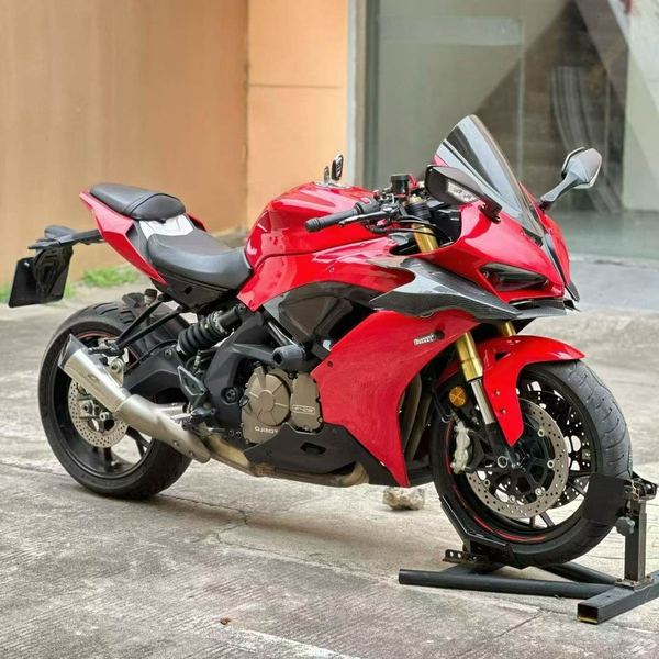 QJMOTOR 赛600