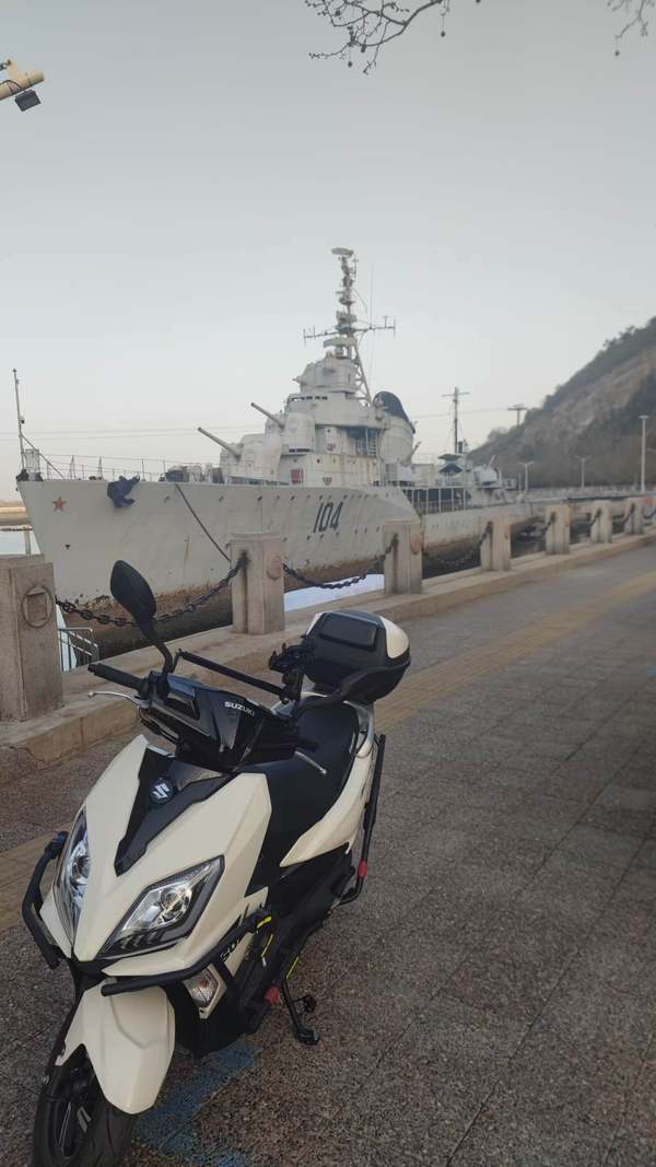 济南铃木 UY125