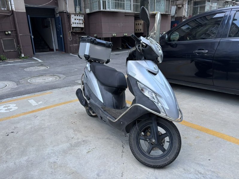 济南铃木 优友 UU125i
