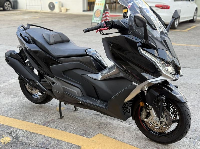 光阳 AK550