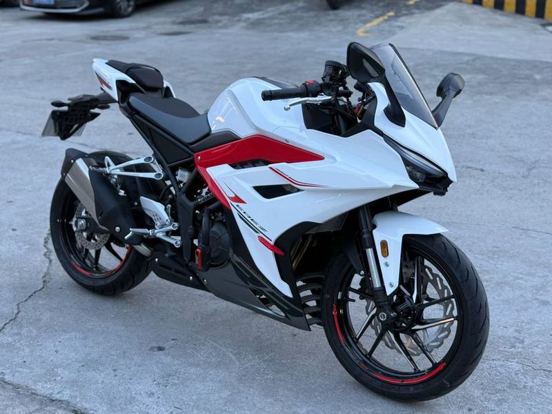 凯越 350RR 赫雷兹