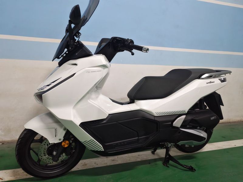 五羊本田 NWG150