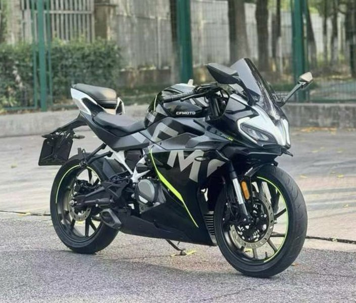 春风 250SR