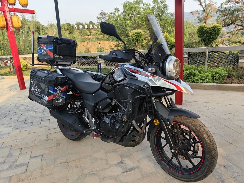 豪爵铃木 DL250