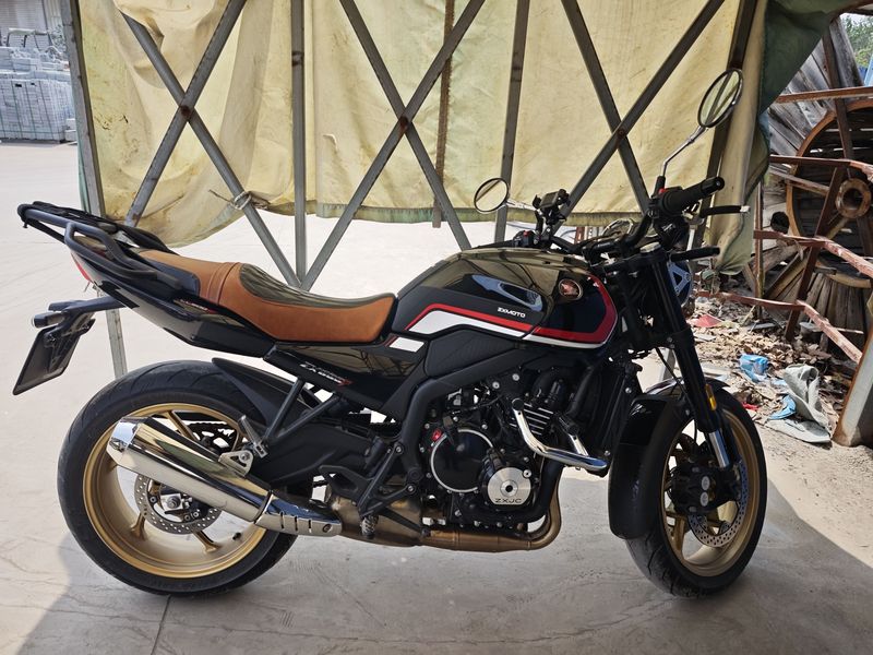 张雪机车 500F