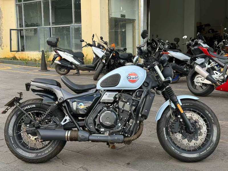 长江 Bobbie ll 700i