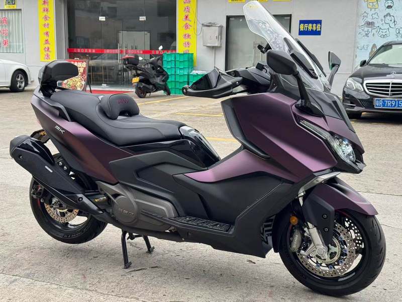光阳 AK550