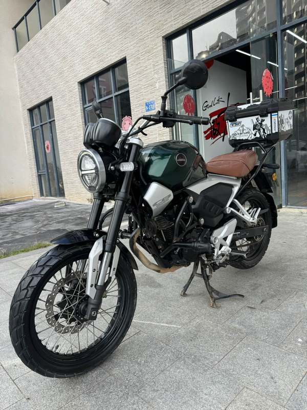五羊本田 鸷道 CB190SS