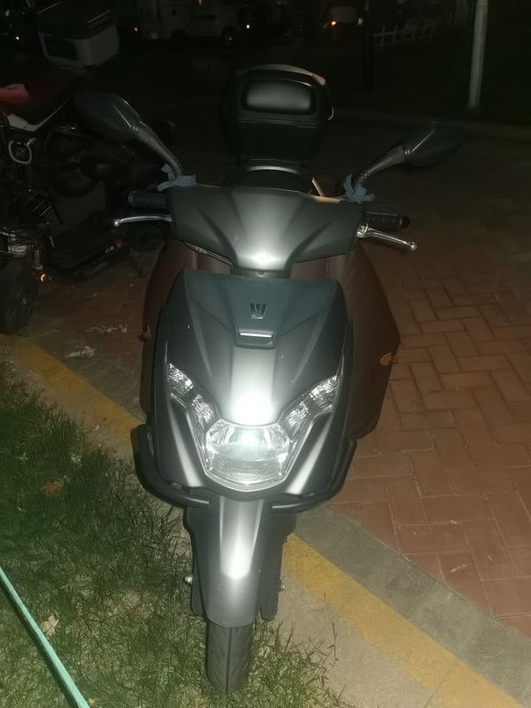 豪爵 虎鲨VX125
