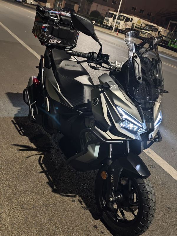 无极 SR150S