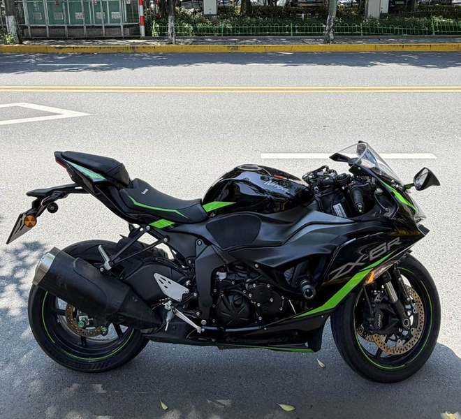 川崎 Ninja ZX-6R 