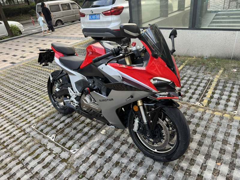 QJMOTOR 赛550