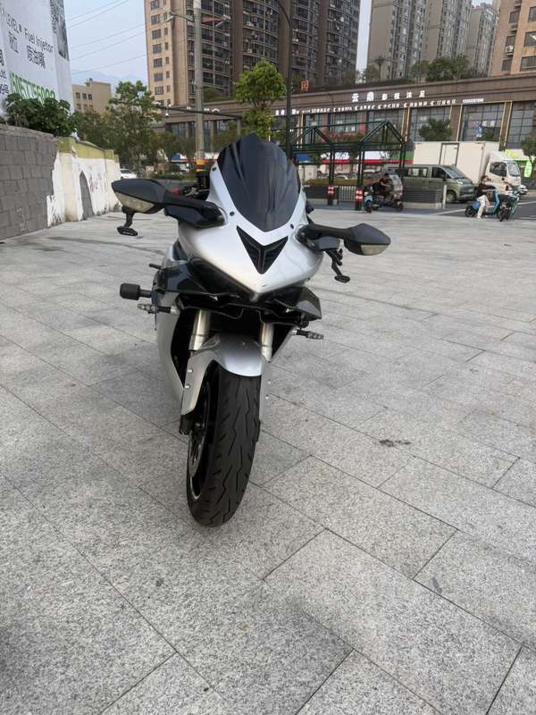 QJMOTOR 赛600