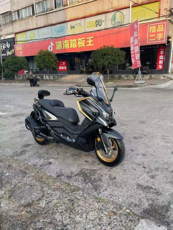 光阳 赛艇 S250