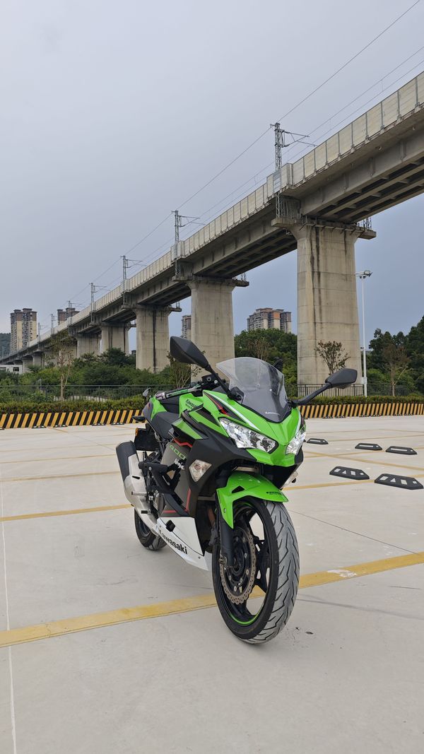 川崎 Ninja 400