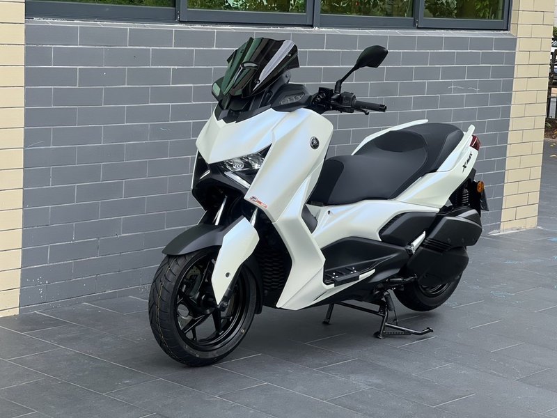 雅马哈 XMAX