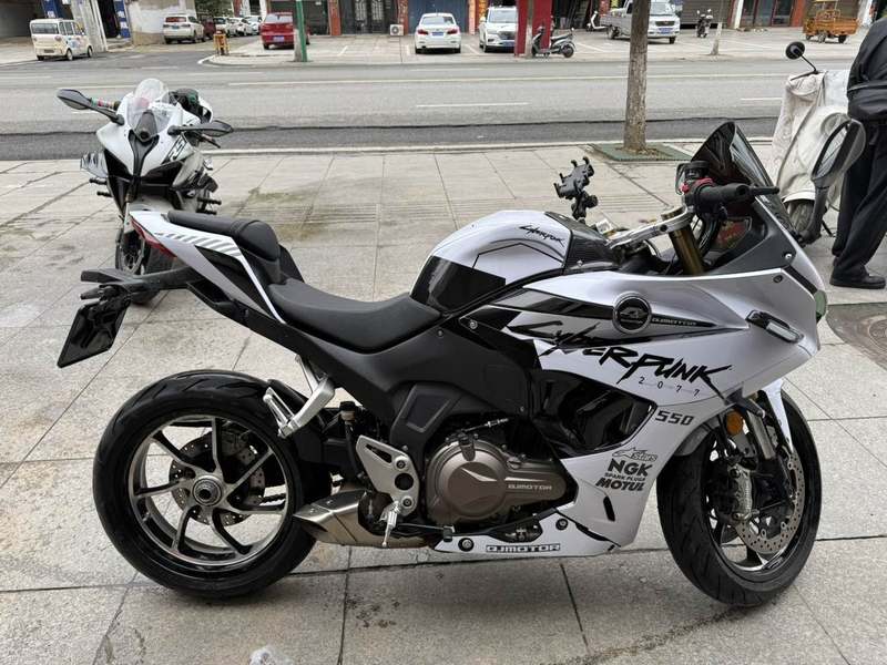 QJMOTOR 赛550