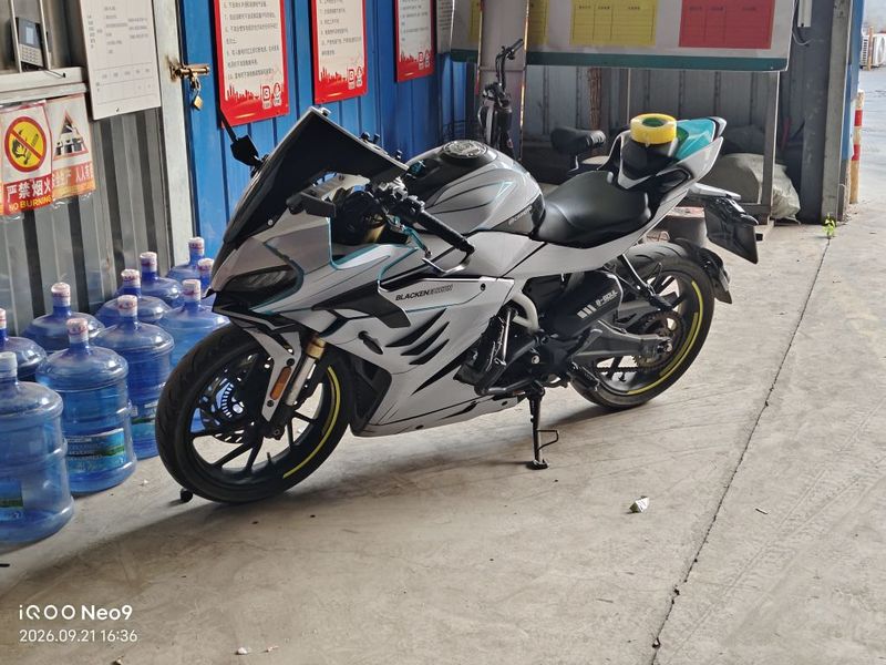 春风 250SR