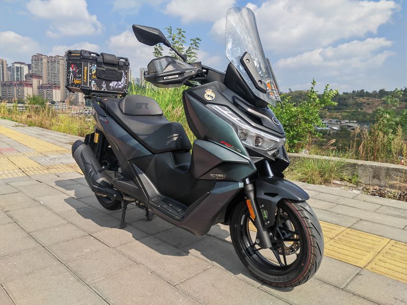 无极 SR250GT