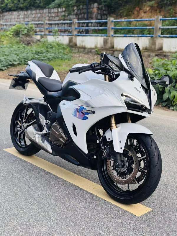 QJMOTOR 赛450