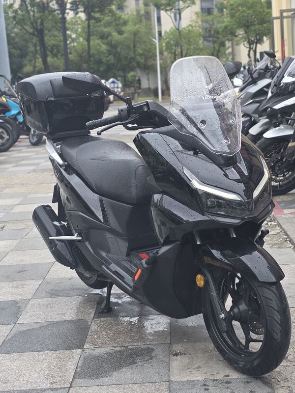 五羊本田 NWT150