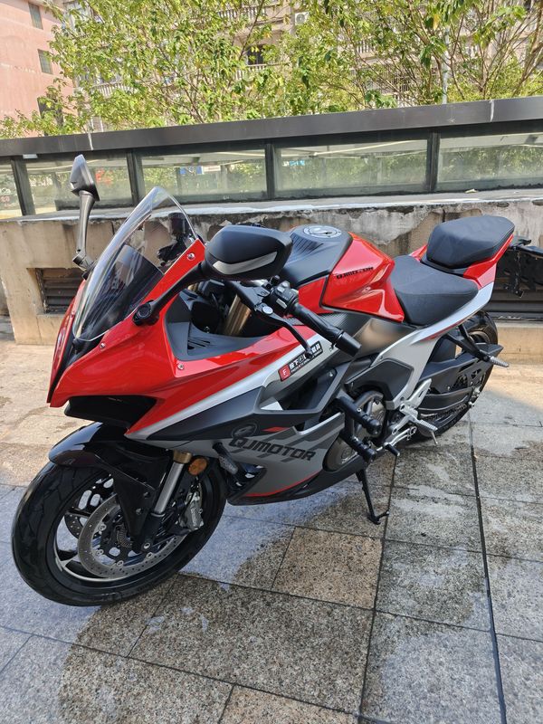 QJMOTOR 赛550