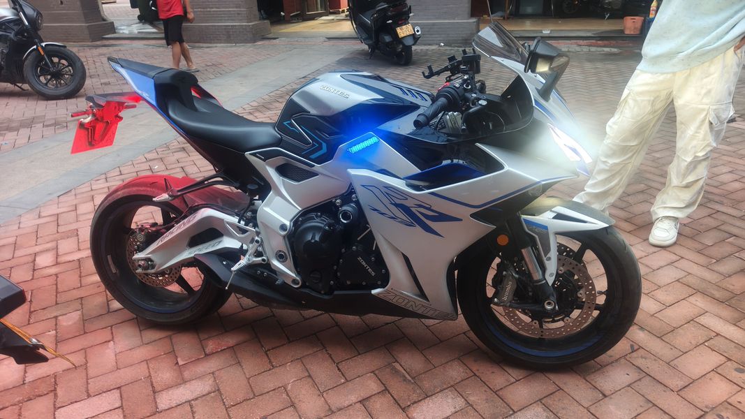 升仕 703RR