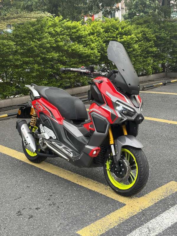 龙嘉 XDV 250Si