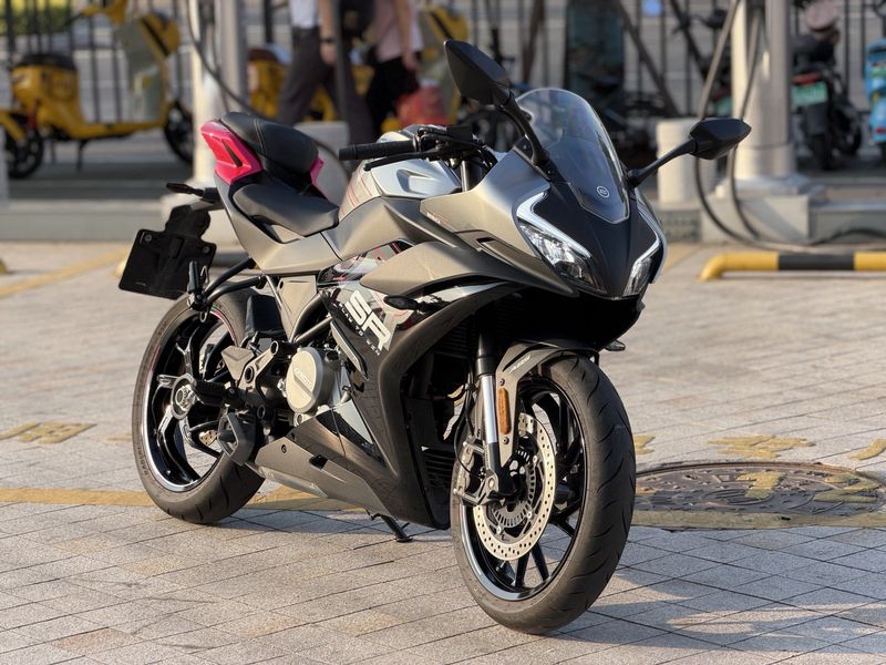春风 250SR