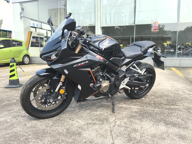 本田DREAMWING CBR650R