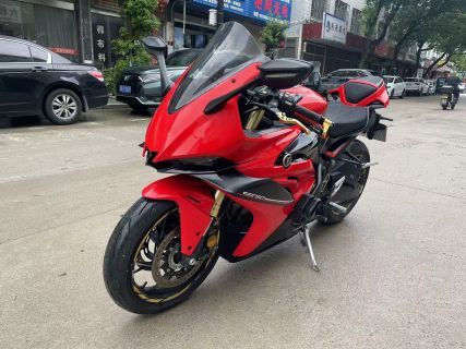 无极 RR660