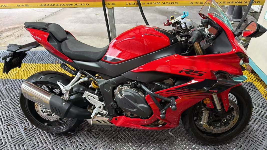 QJMOTOR 赛600