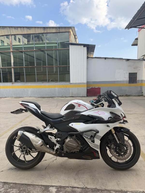 QJMOTOR 赛450