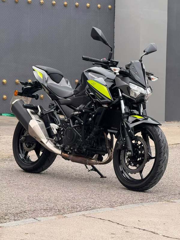 川崎 Z400