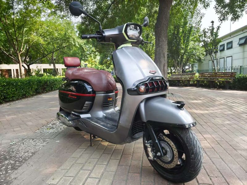 维多利亚 Sixties 150i