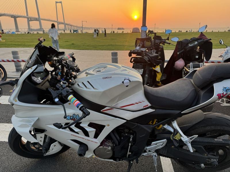 QJMOTOR 赛600