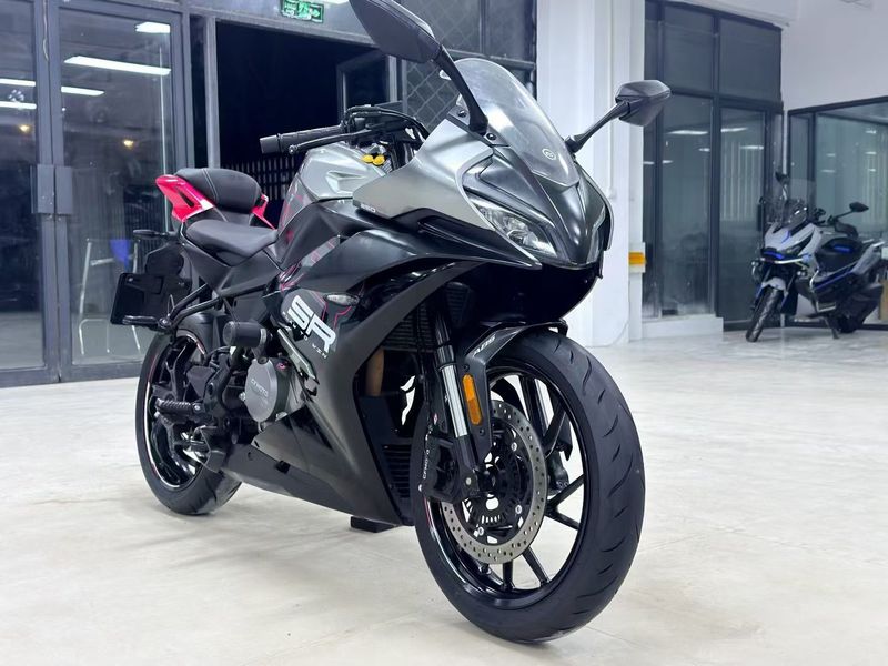 春风 250SR