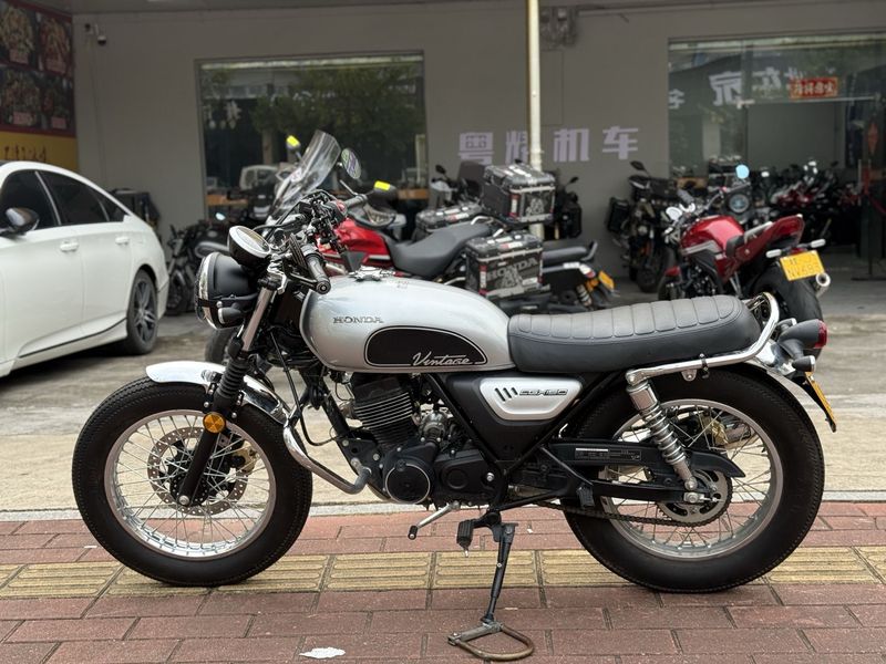 五羊本田 CGX150