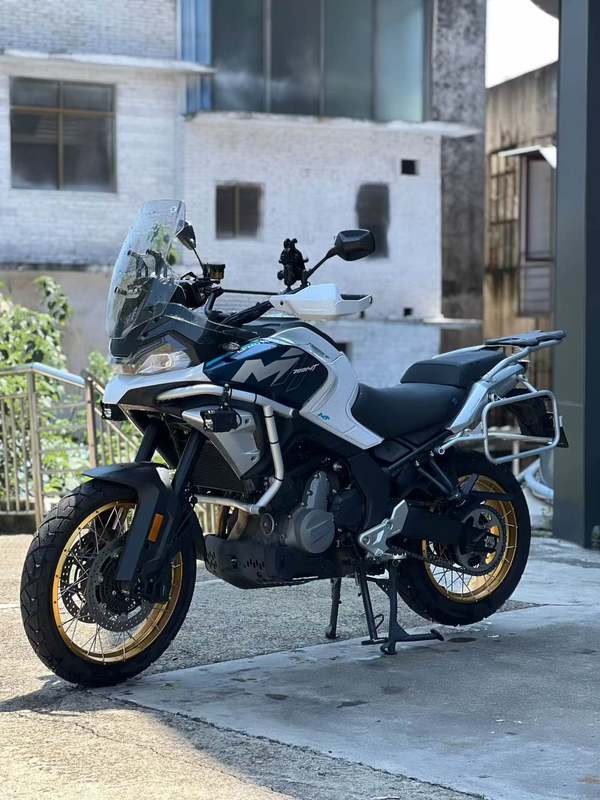 春风 700MT
