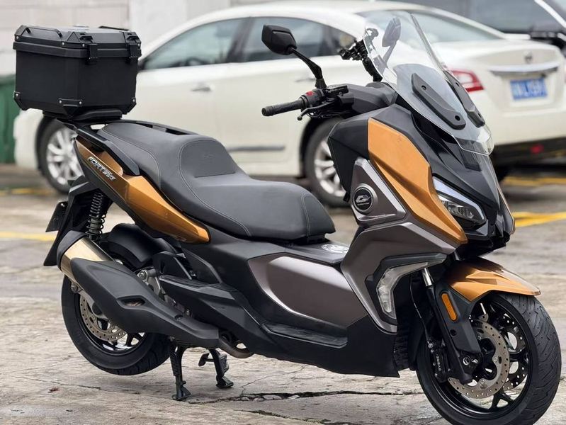 QJMOTOR 鸿350