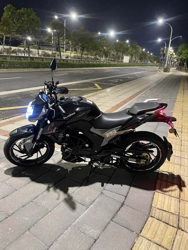 豪爵 DR150