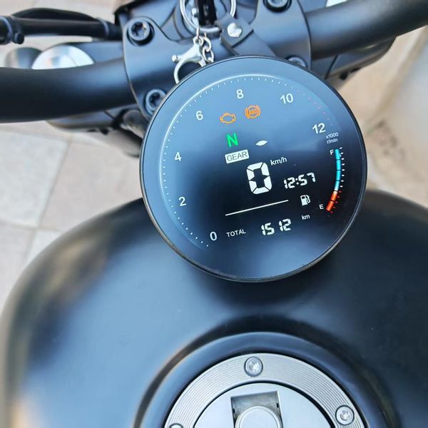 QJMOTOR 闪300S