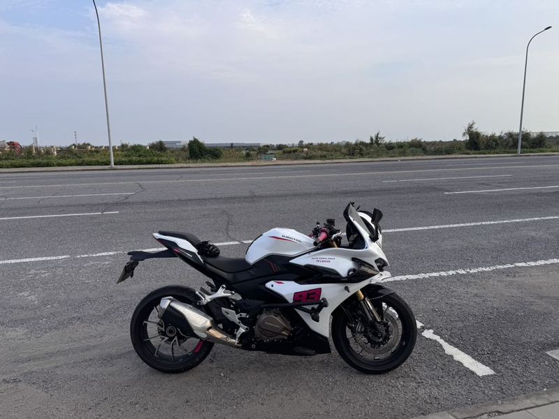 QJMOTOR 赛450
