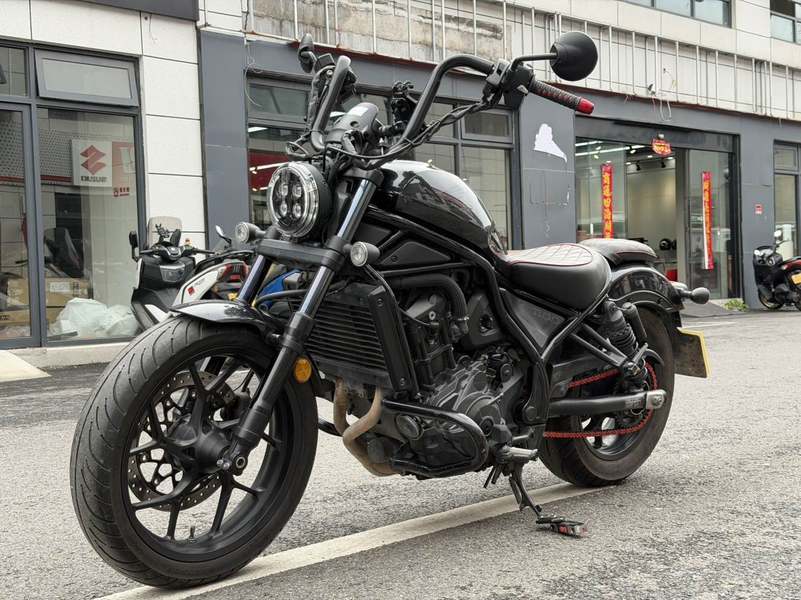 本田DREAMWING CM1100