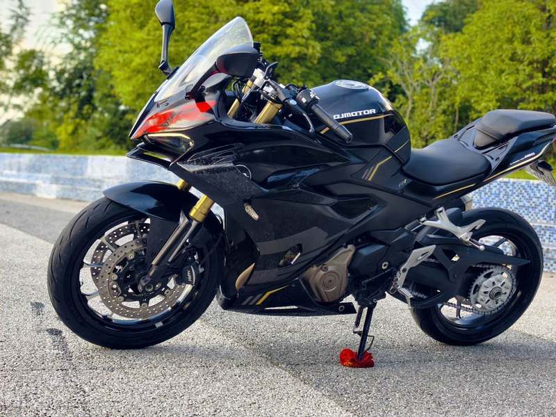 QJMOTOR 赛450