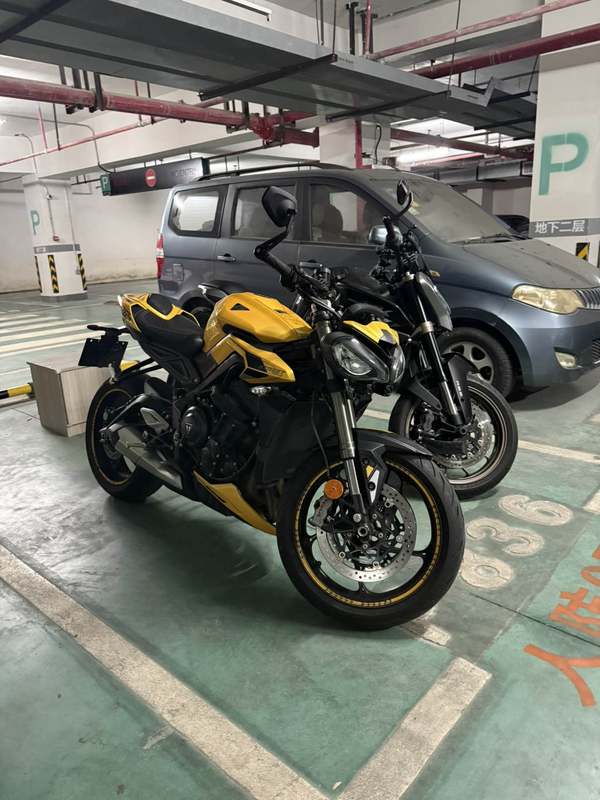 凯旋 Street Triple 765