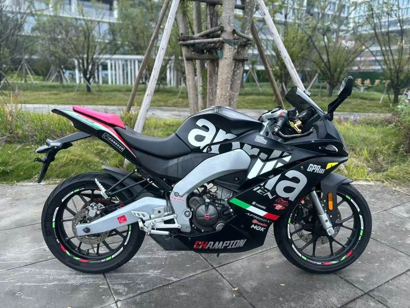 宗申阿普利亚 GPR150R